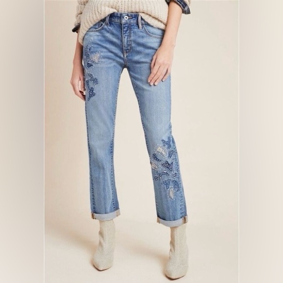 Pilcro Denim - NWOT Anthropologie Pilcro Embroidered Patchwork
Floral Slim Boyfriend Jeans 28